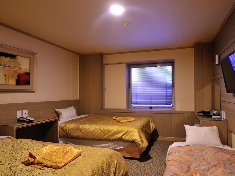 Hotel Osaka Keiko Buitenkant foto