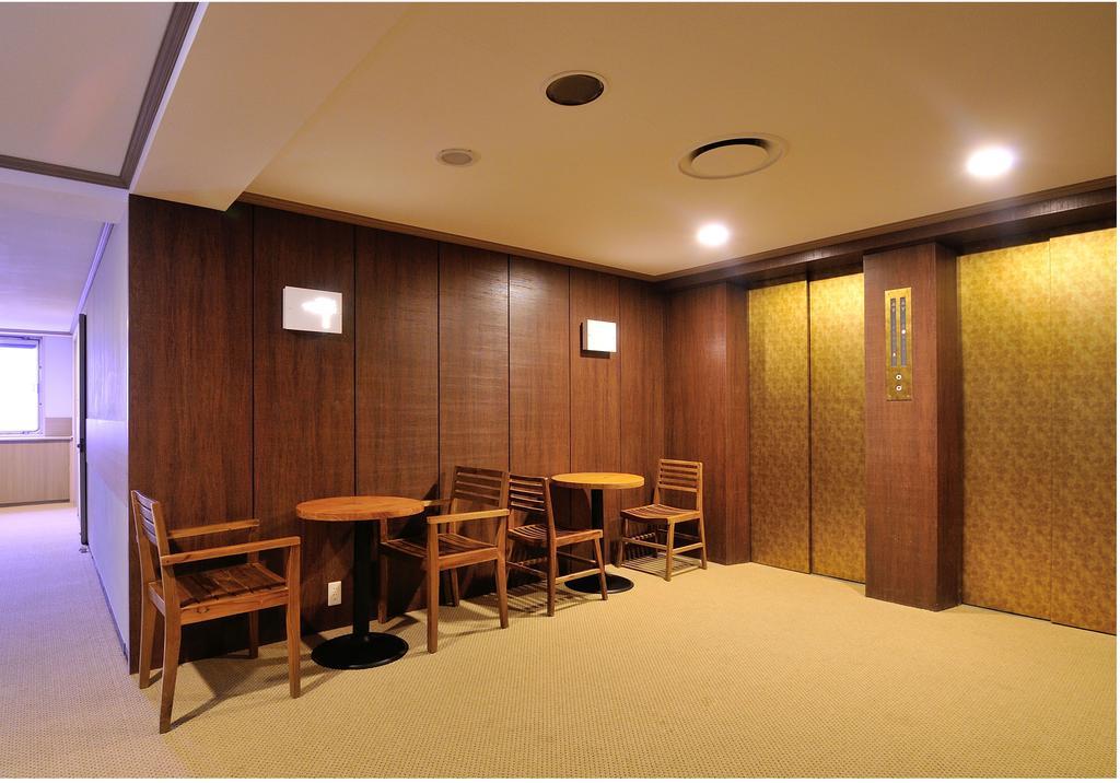 Hotel Osaka Keiko Buitenkant foto