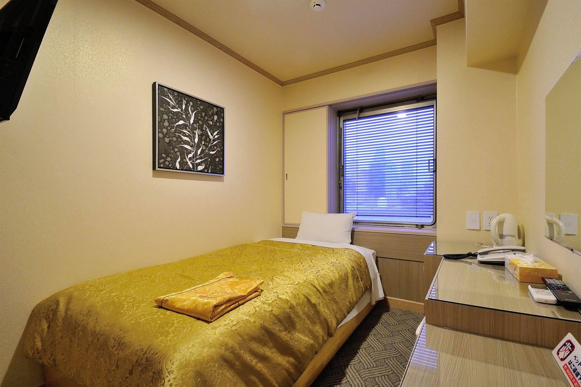 Hotel Osaka Keiko Buitenkant foto